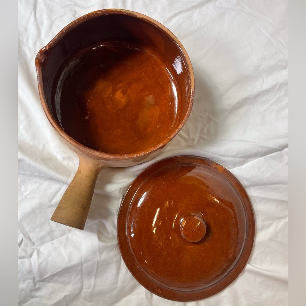 Handmade French Clay Cooking Pot. Le Cordon Bleu. France